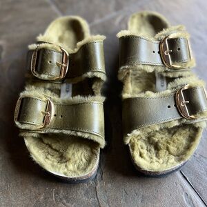Birkenstock Arizona Big Buckle Shearling Size 39
